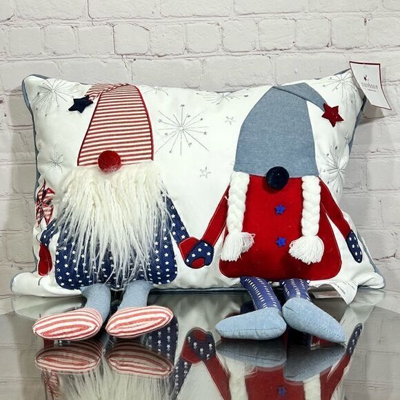 Super Cute Accent Pillow with Knome details by Storehouse Patriotic theme NWT - Picture 1 of 5